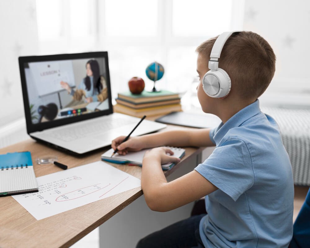 School Website Design for improving communication, admissions process, and giving easy access to school details.